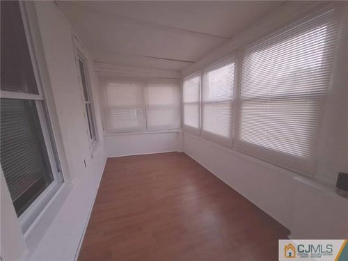 110 David St, South Amboy, NJ, 08879-1710 | Card Image