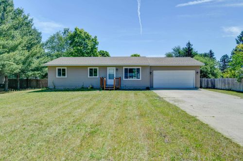1741 Walter Dr, Grawn, MI, 49637-9707 | Card Image
