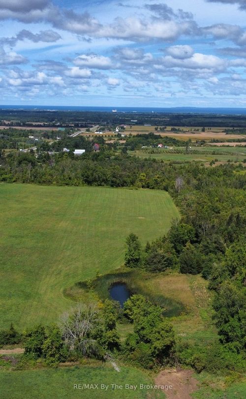 12 Sydenham Trail E, Duntroon, ON, L0M1H0 | Card Image