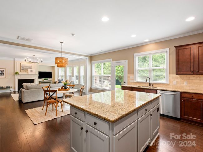 10402 Waxhaw Manor Dr, House other with 5 bedrooms, 4 bathrooms and null parking in Waxhaw NC | Image 17