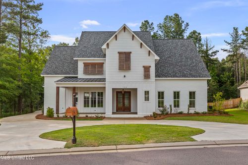 104 W Westlake Cir, Madison, MS, 39110-1811 | Card Image