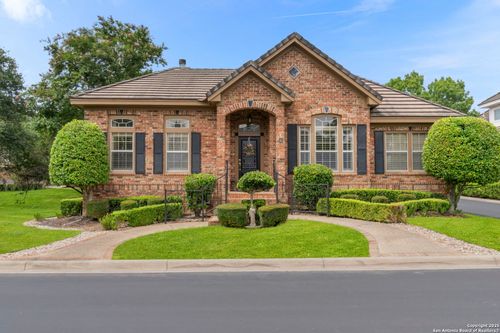 1 Westcourt Ln, San Antonio, TX, 78257-1266 | Card Image