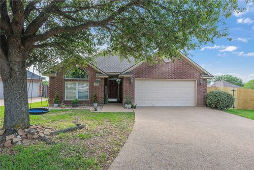 3300 Fredrick Ct, College Station, TX, 77845-6324 | Card Image