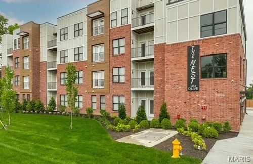 304-10809 Olive Blvd, Creve Coeur, MO, 63141-7739 | Card Image