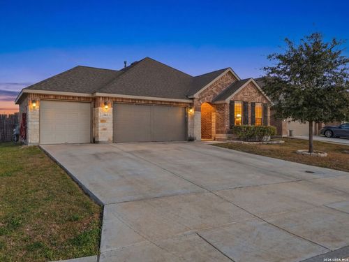 642 Rusty Gate Way, New Braunfels, TX, 78130-6438 | Card Image