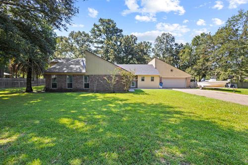 13355 Alaskan Dr, Bevil Oaks, TX, 77713-9444 | Card Image