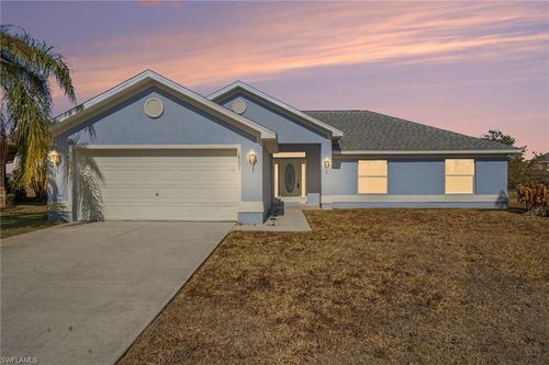 18231 Beauty Berry Ct, LEHIGH ACRES, FL, 33972-7525 | Card Image