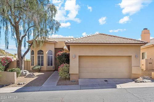 1 W Cochise Drive, Phoenix, AZ, 85021 | Card Image