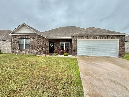 2095 Matthews Meadows Ln, Conway, AR, 72032-5025 | Card Image
