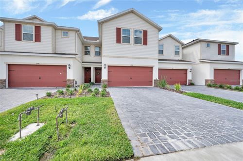 11532 Woodleaf Dr, LAKEWOOD RANCH, FL, 34211-0515 | Card Image
