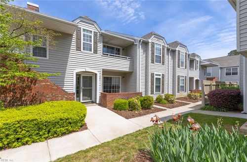 102-4910 Cypress Point Cir, Virginia Beach, VA, 23455-6872 | Card Image
