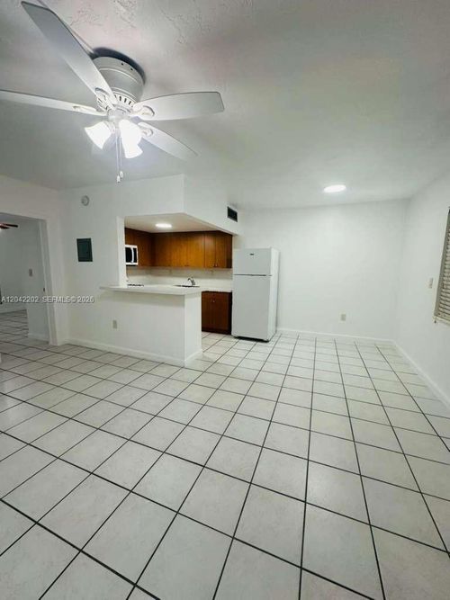 202a-1230 W 54th St, Hialeah, FL, 33012-3039 | Card Image