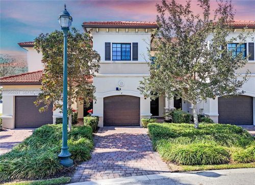 unit-2-4204 N Dixie Hwy, Oakland Park, FL, 33334-3833 | Card Image