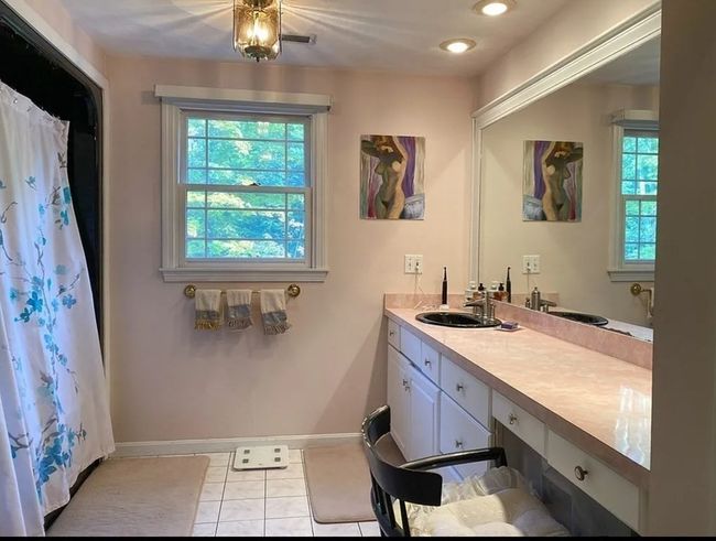 NA - 338 River Rd, House other with 4 bedrooms, 3 bathrooms and 2 parking in Andover MA | Image 15
