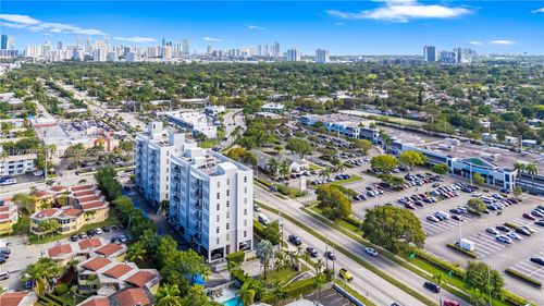 w403-1789 Ne Miami Gardens Dr, Miami, FL, 33179-5374 | Card Image