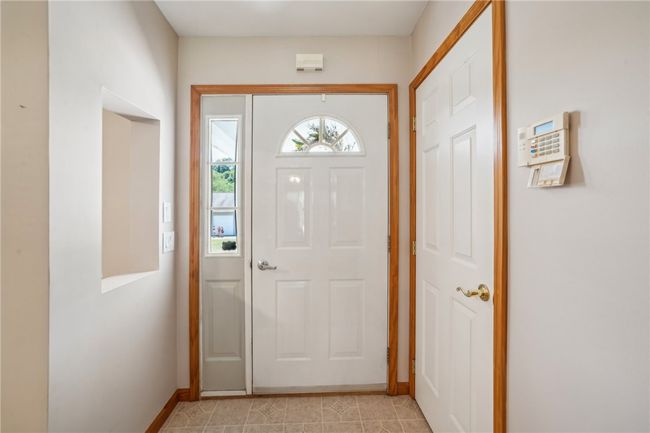 452 Upper Service Rd, House other with 3 bedrooms, 3 bathrooms and 8 parking in Hookstown PA | Image 15
