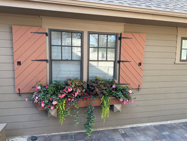 Flower boxes can be found around the property | Image 45