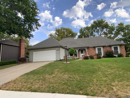 2110 Sw 31st Ter, Topeka, KS, 66611-1806 | Card Image