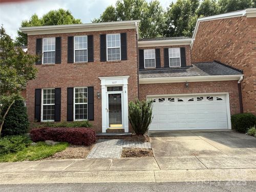 9177 Bonnie Briar Cir, Charlotte, NC, 28277-1576 | Card Image