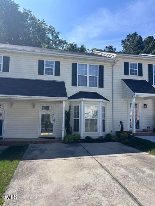 4803 Tanglewood Oaks St, Raleigh, NC, 27610-3179 | Card Image