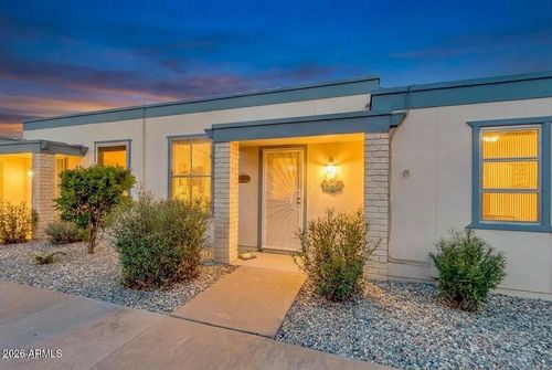 c-10030 W Royal Oak Rd, Sun City, AZ, 85351-3121 | Card Image