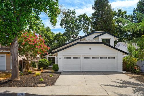 132 Dartmouth Way, Windsor, CA, 95492-9700 | Card Image