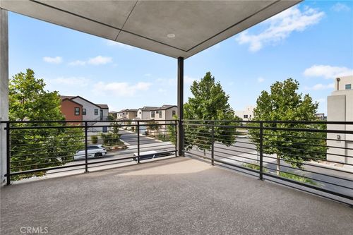 319 Sawbuck, Irvine, CA, 92602 | Card Image