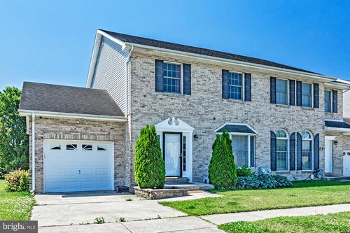 25 Marble House Dr, BEAR, DE, 19701-4023 | Card Image