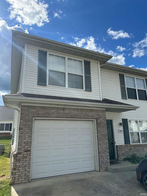 3920 S Cramer Cir, Bloomington, IN, 47403-8932 | Card Image