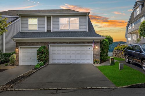 114 Hudson Pointe Dr, Poughkeepsie, NY, 12601-3938 | Card Image