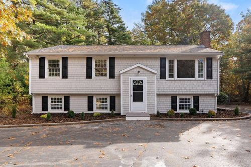 293 Mendall Rd, Acushnet, MA, 02743-1237 | Card Image