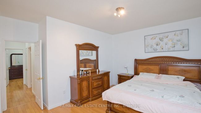32 Pappain Cres, House other with 6 bedrooms, 3 bathrooms and 4 parking in Brampton ON | Image 21