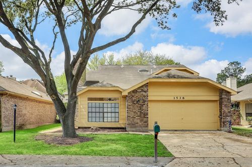 1538 Ainsdale Dr, Houston, TX, 77077-3839 | Card Image
