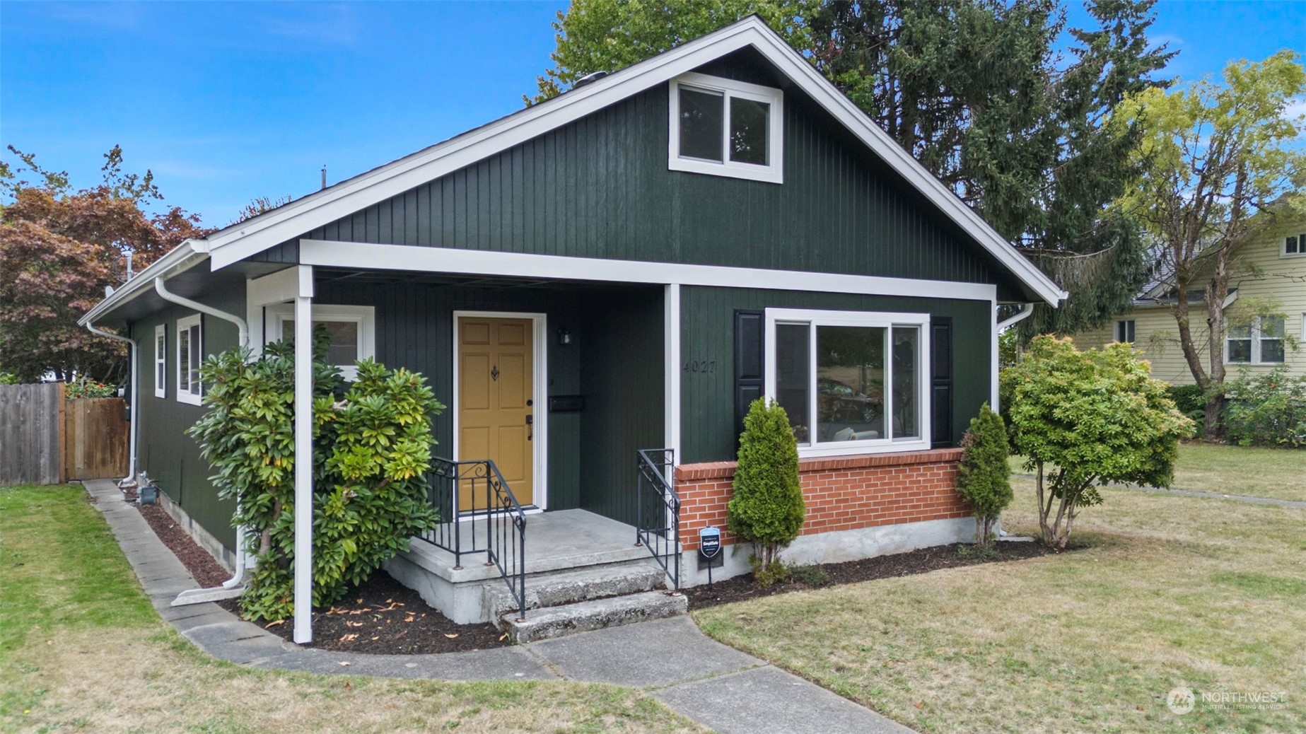 Fawcett Ave, Tacoma, WA 98418