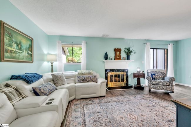 87 Briarview Cir, Condo with 3 bedrooms, 3 bathrooms and null parking in Greenville SC | Image 5