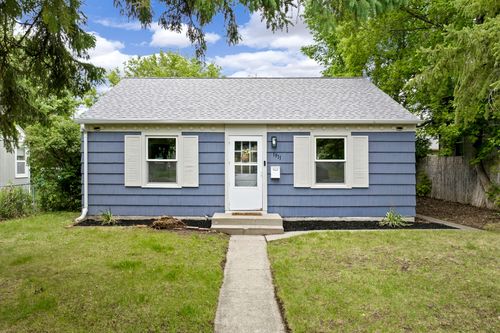1911 6th Ave S, Great Falls, MT, 59405-2713 | Card Image