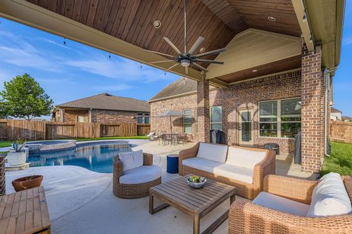 413 Westwood Dr, League City, TX, 77573-7063 | Card Image