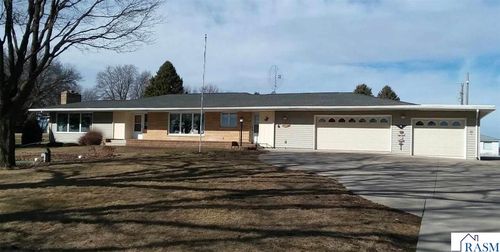 40494 Us Highway 14, Springfield, MN, 56087-1242 | Card Image