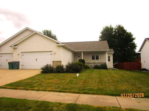 741 9th St Sw, Pine Island, MN, 55963-6776 | Card Image