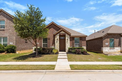 2329 Larimar Dr, Aubrey, TX, 76227-3073 | Card Image