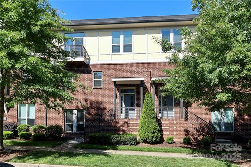 926 Steel House Blvd, Charlotte, NC, 28205-1282 | Card Image