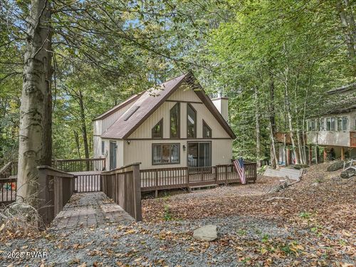 22 Boulder Ct, LAKE ARIEL, PA, 18436 | Card Image