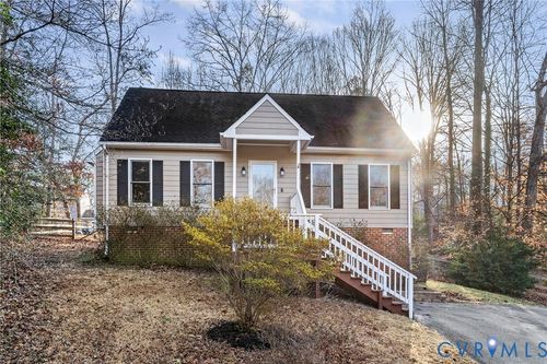 6903 Whistlers Cove Dr, Midlothian, VA, 23112-6148 | Card Image