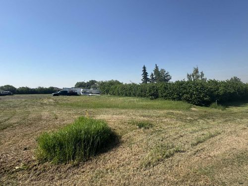 109 2 Street S, Torrington, AB, T0M2B0 | Card Image