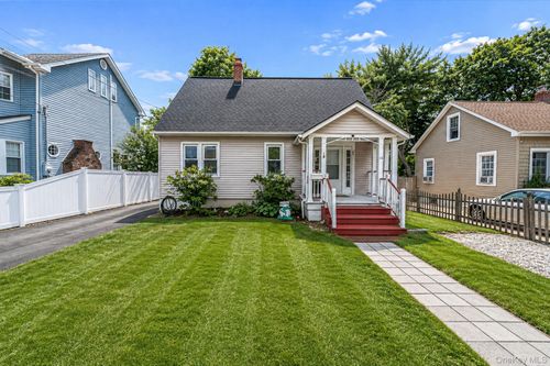 14 Richard Ave, Islip Terrace, NY, 11752-2712 | Card Image