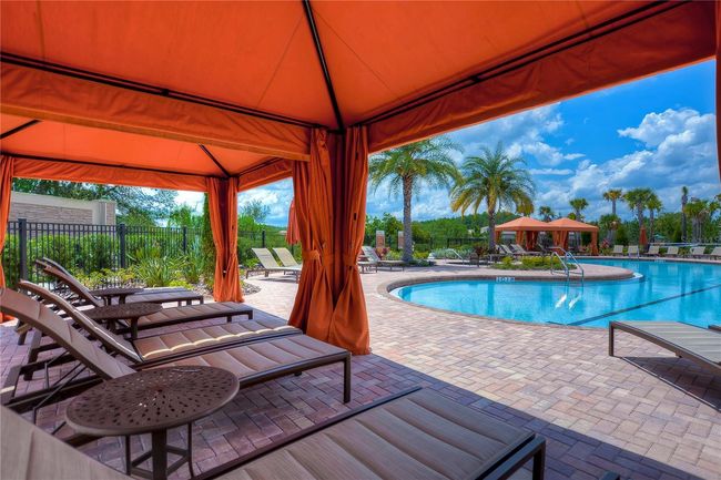 8433 Alberata Vista Dr, House other with 2 bedrooms, 2 bathrooms and null parking in Tampa FL | Image 67