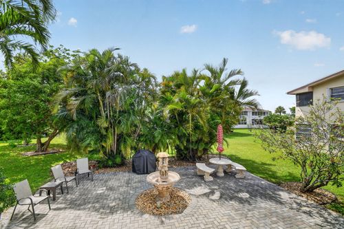 99 Bedford D, West Palm Beach, FL, 33417-2285 | Card Image