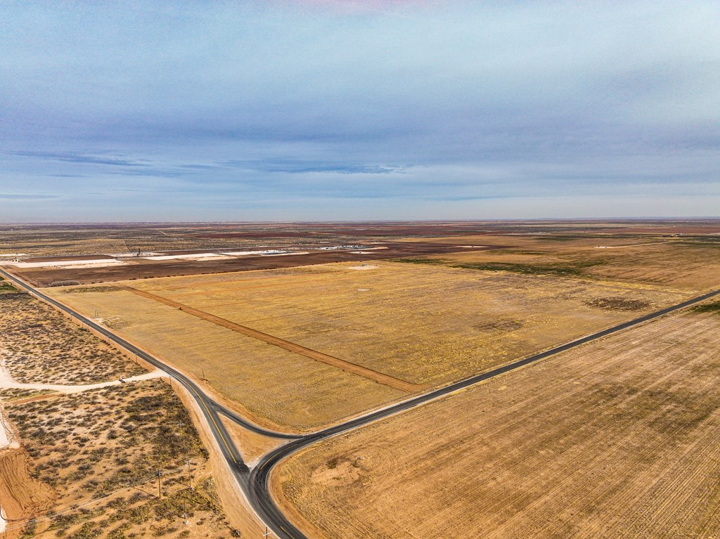 Land in Midland 3