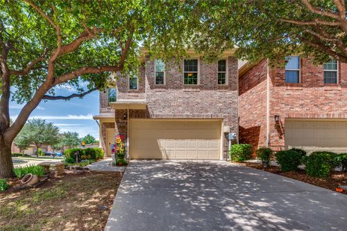 2656 Jacobson Dr, Lewisville, TX, 75067-8201 | Card Image