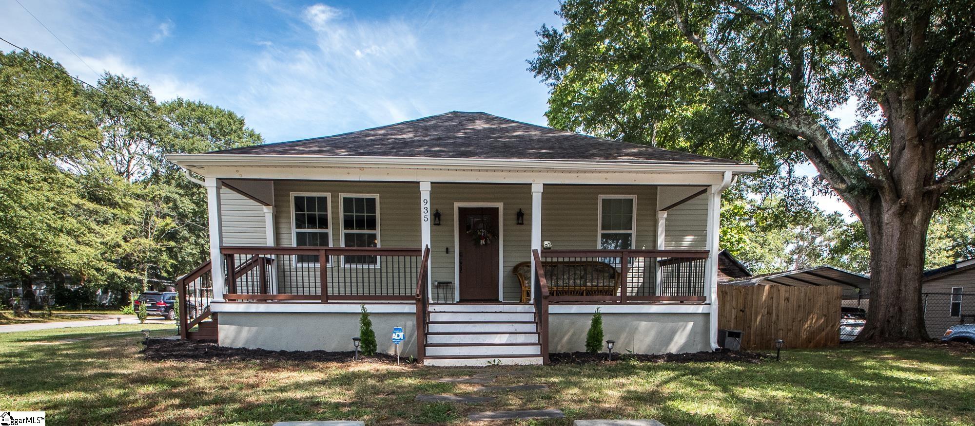 2nd Ave, Greenville, SC 29611